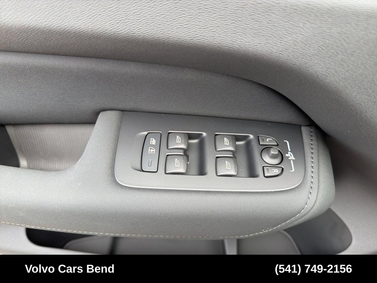 2026 Volvo XC60 B5 Plus Bend OR