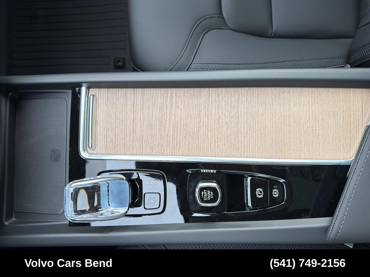 2026 Volvo XC60 B5 Plus Bend OR