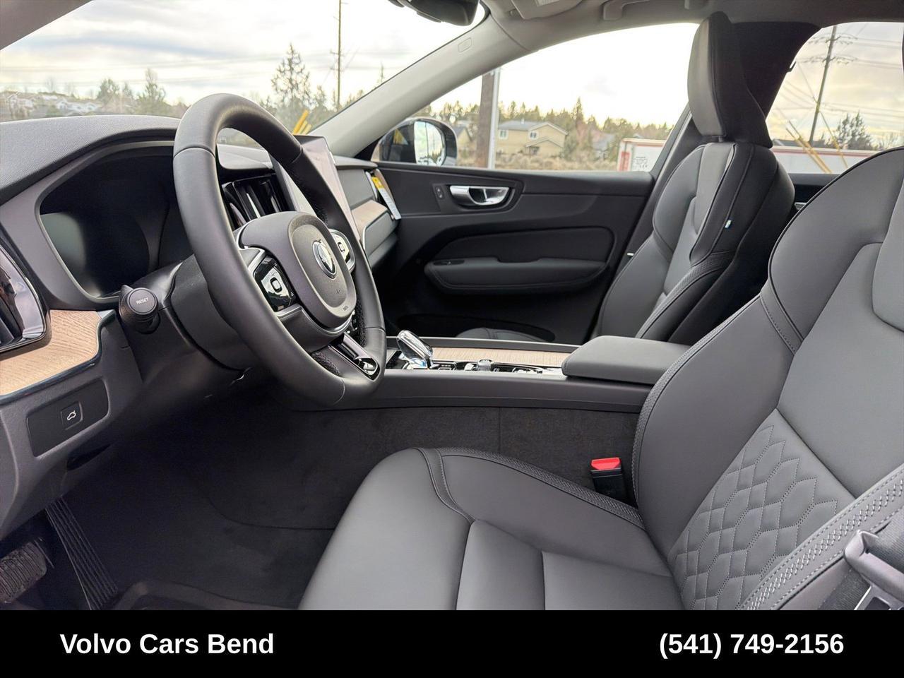 2026 Volvo XC60 B5 Plus Bend OR
