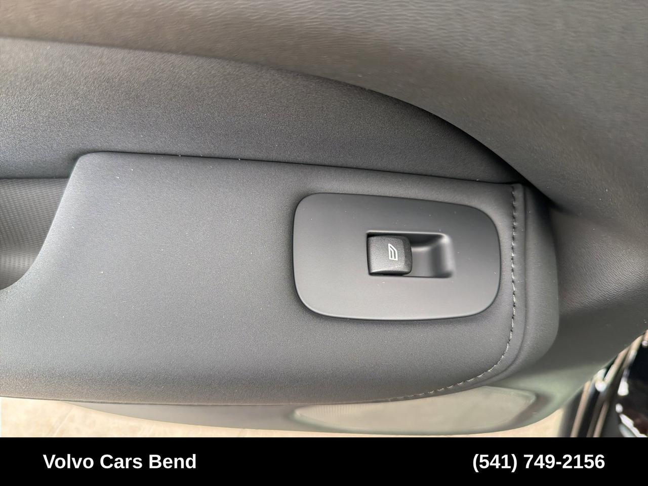 2026 Volvo XC60 B5 Plus Bend OR