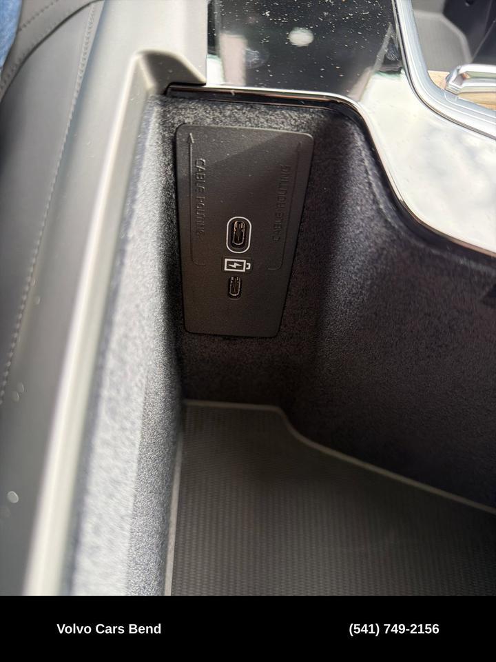 2026 Volvo XC60 B5 Plus Bend OR
