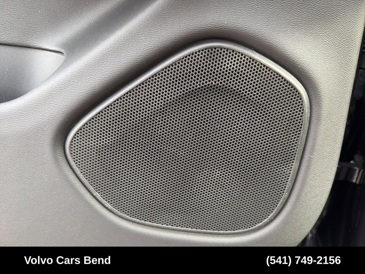 2026 Volvo XC60 B5 Plus Bend OR
