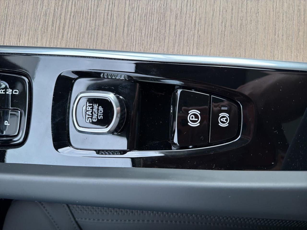 2026 Volvo XC60 B5 Plus Bend OR