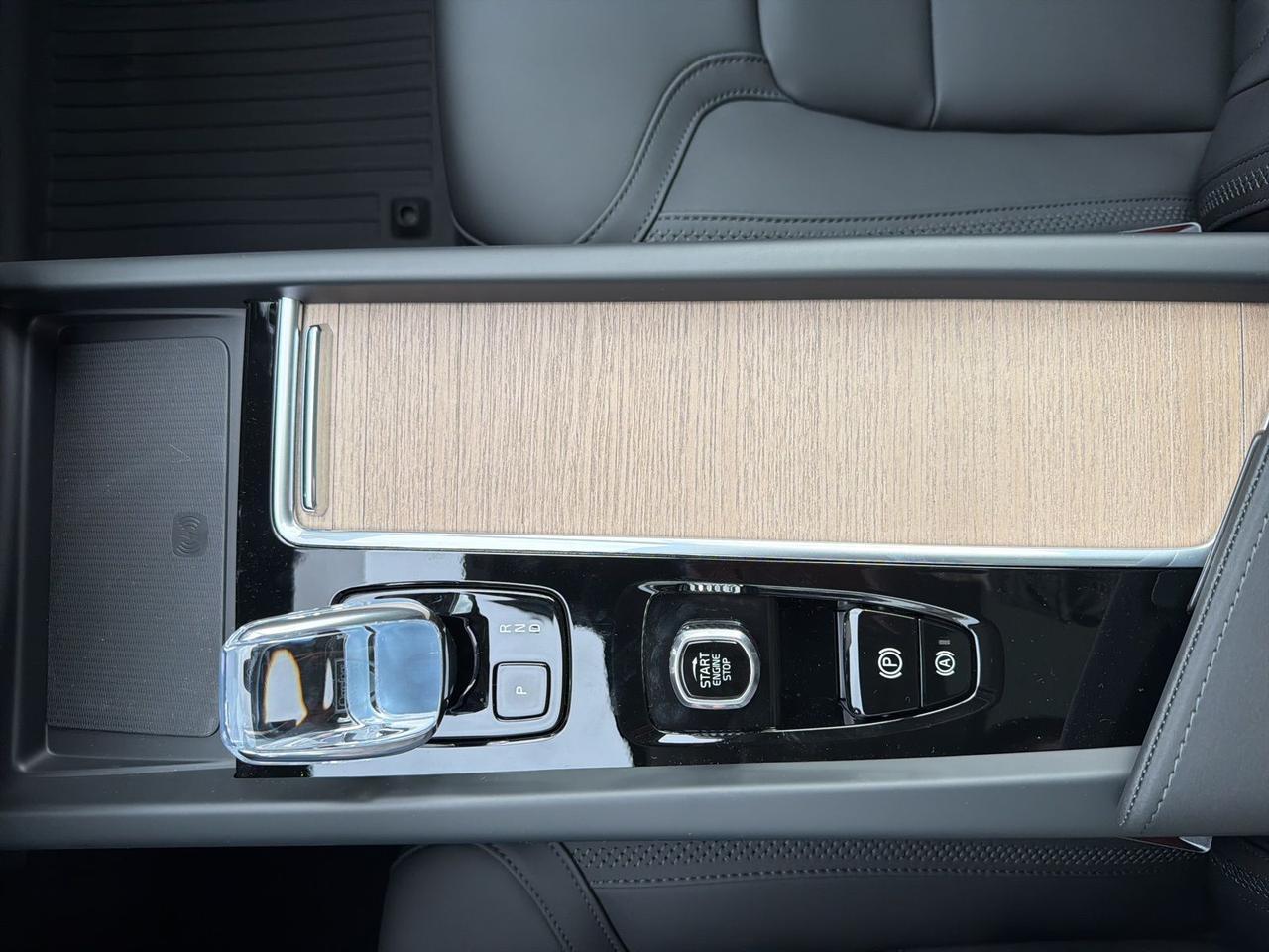 2026 Volvo XC60 B5 Plus Bend OR