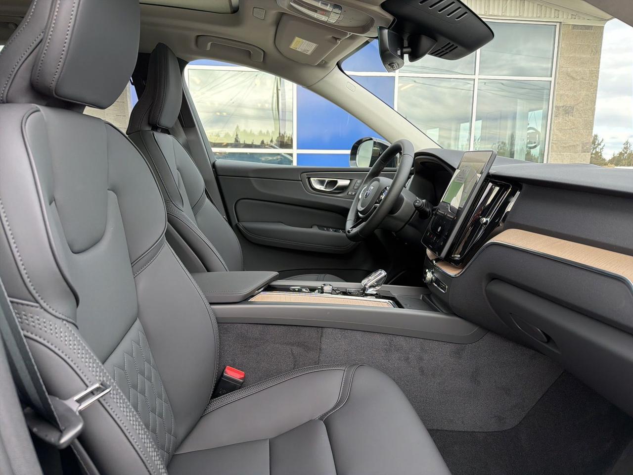 2026 Volvo XC60 B5 Plus Bend OR