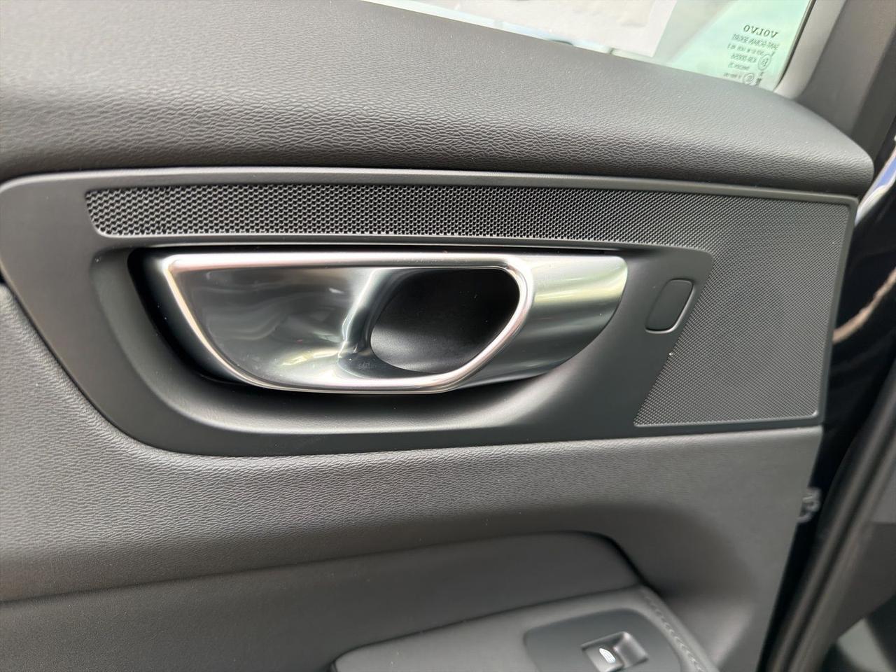 2026 Volvo XC60 B5 Plus Bend OR