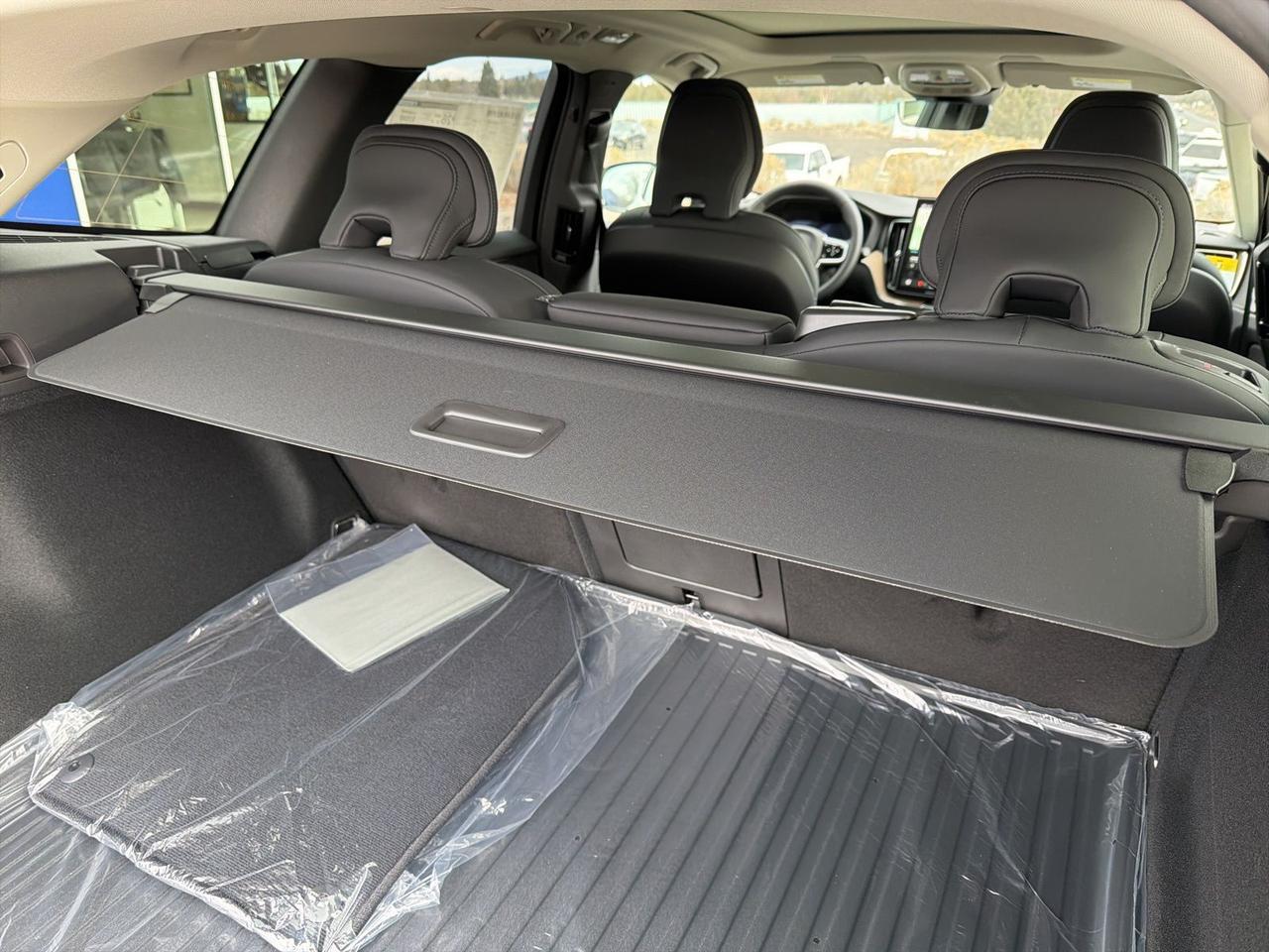 2026 Volvo XC60 B5 Plus Bend OR