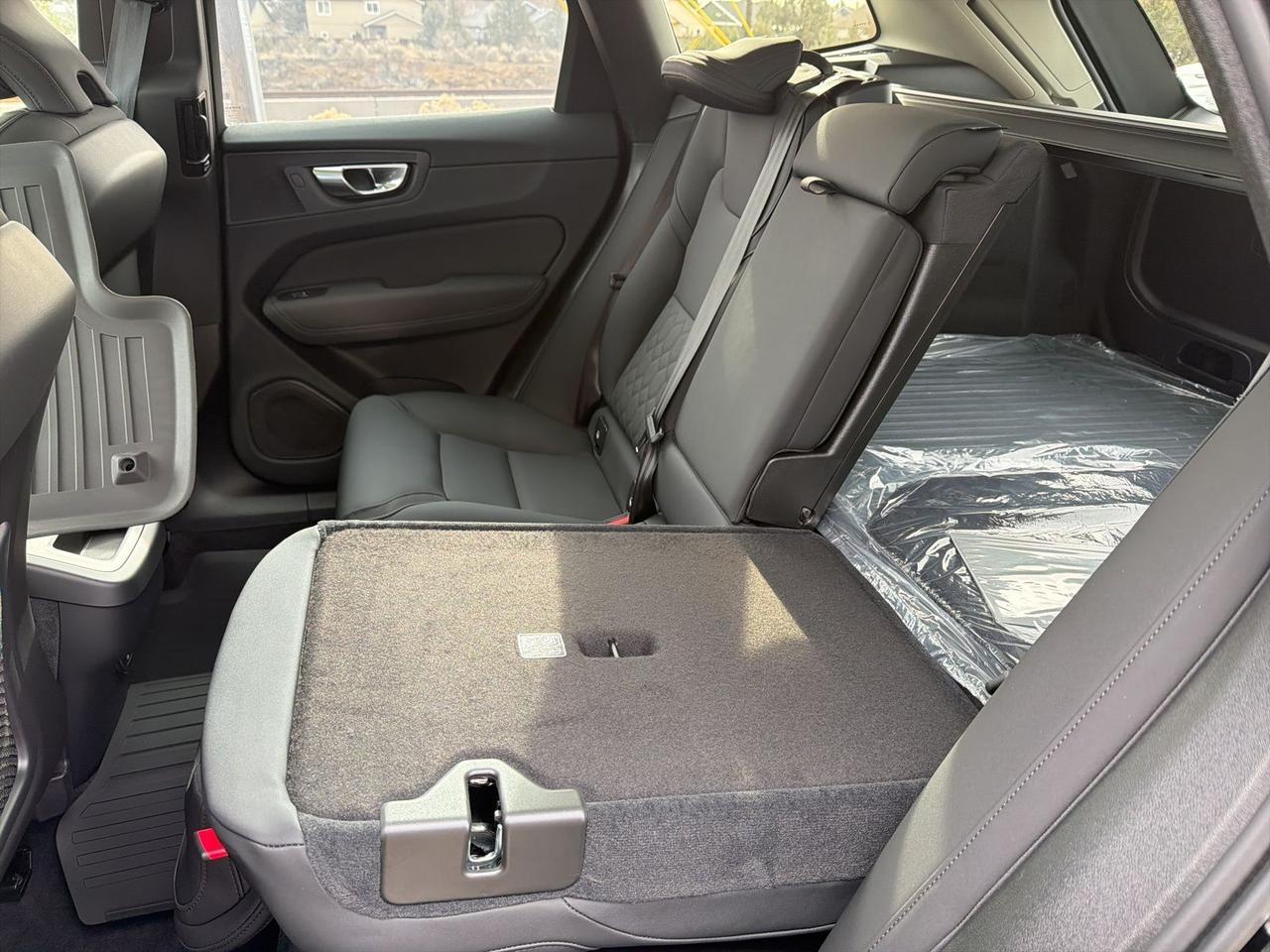2026 Volvo XC60 B5 Plus Bend OR