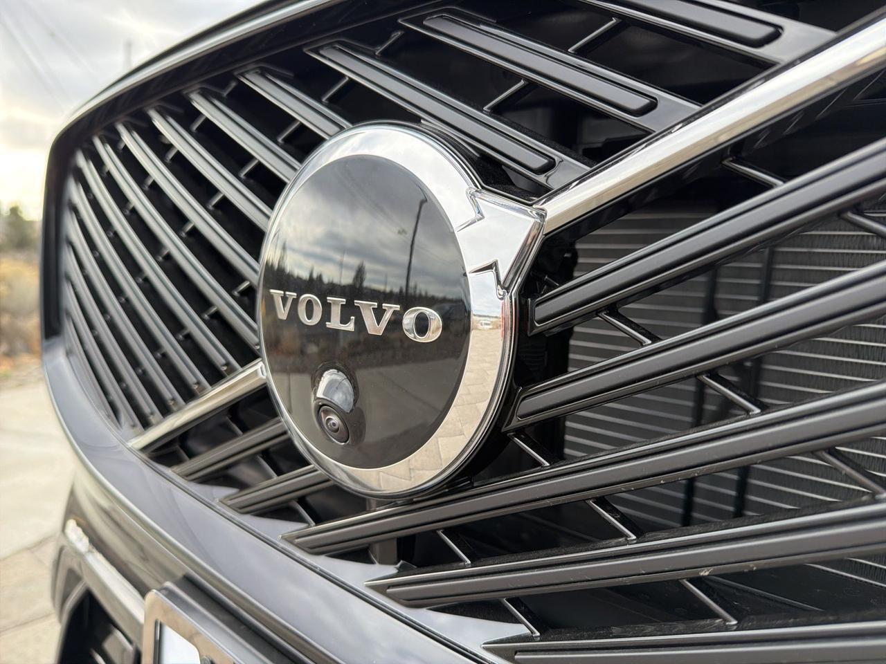 2026 Volvo XC60 B5 Plus Bend OR