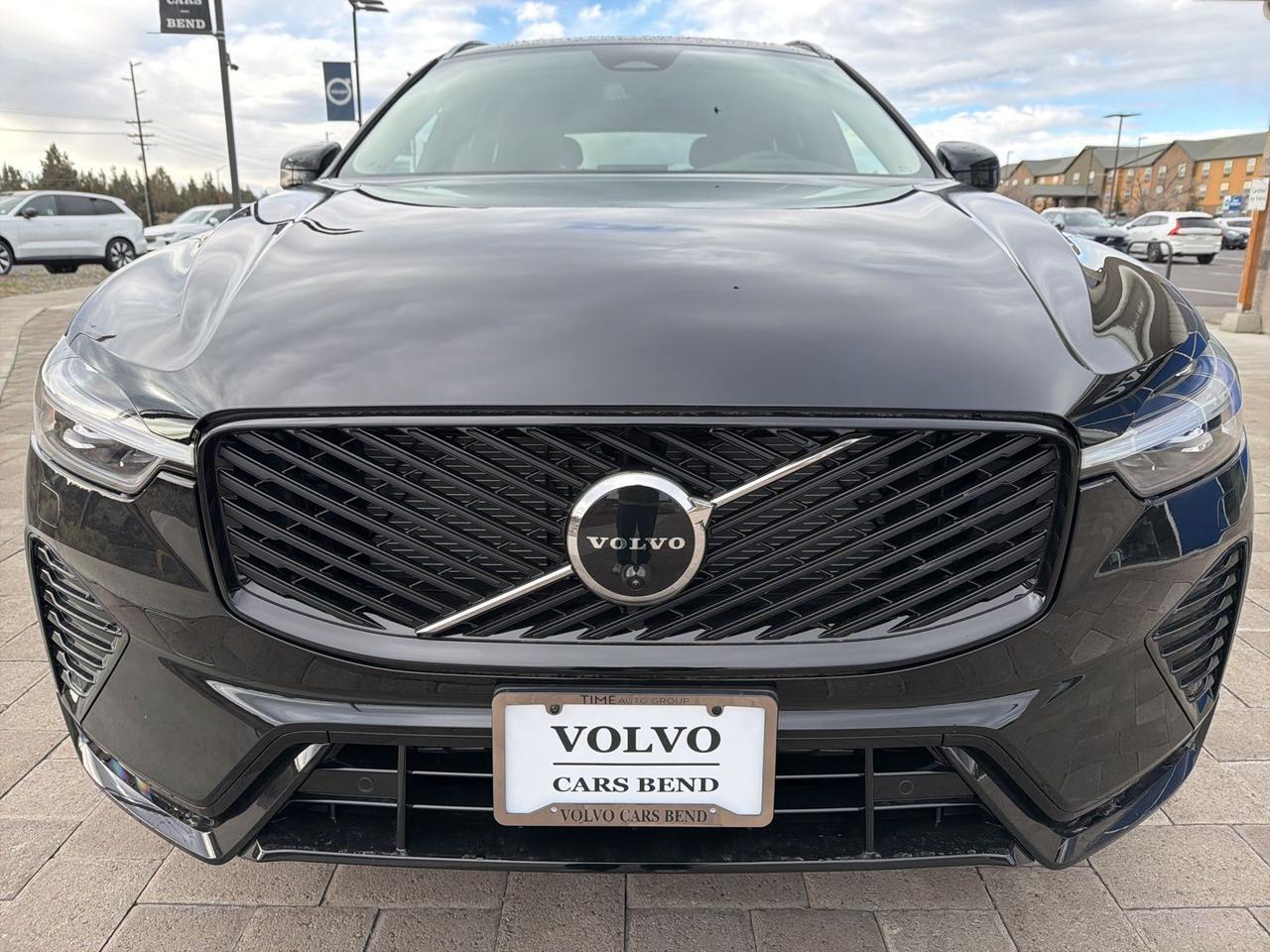 2026 Volvo XC60 B5 Plus Bend OR