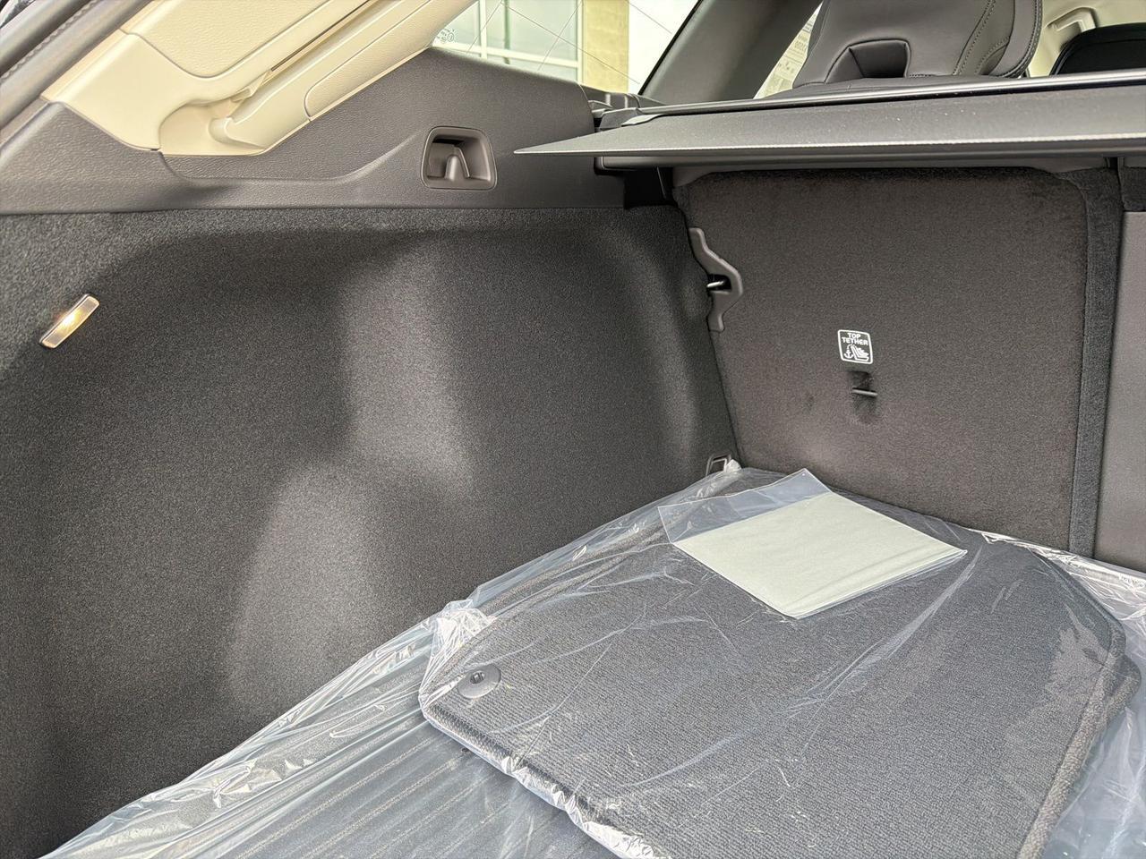 2026 Volvo XC60 B5 Plus Bend OR