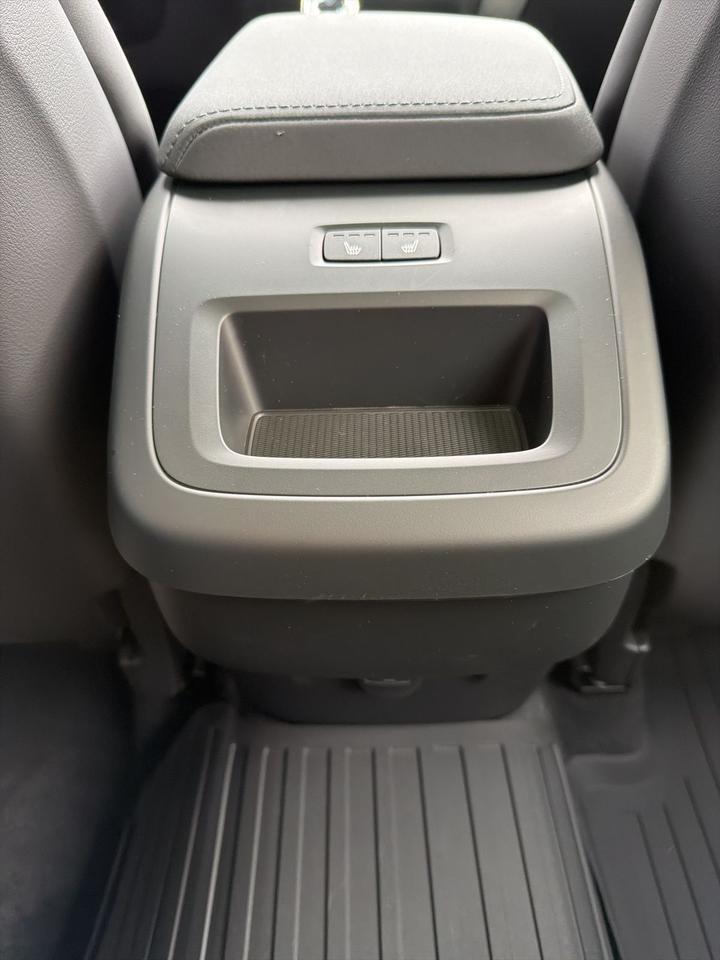 2026 Volvo XC60 B5 Plus Bend OR