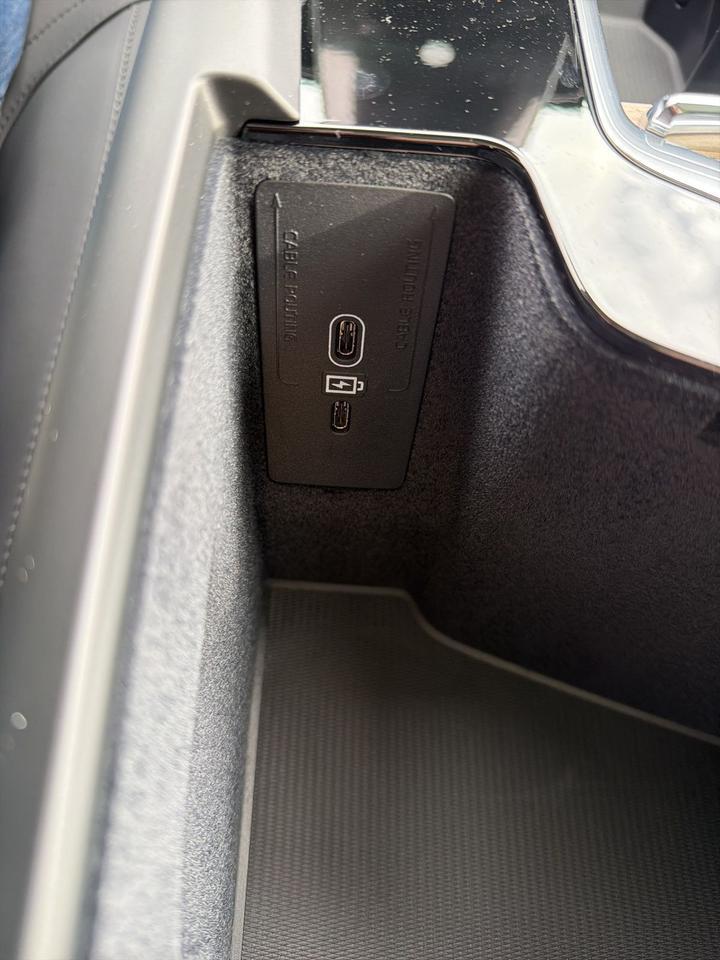 2026 Volvo XC60 B5 Plus Bend OR