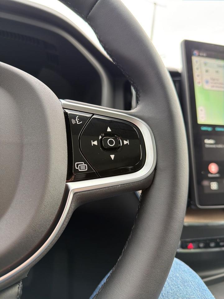 2026 Volvo XC60 B5 Plus Bend OR