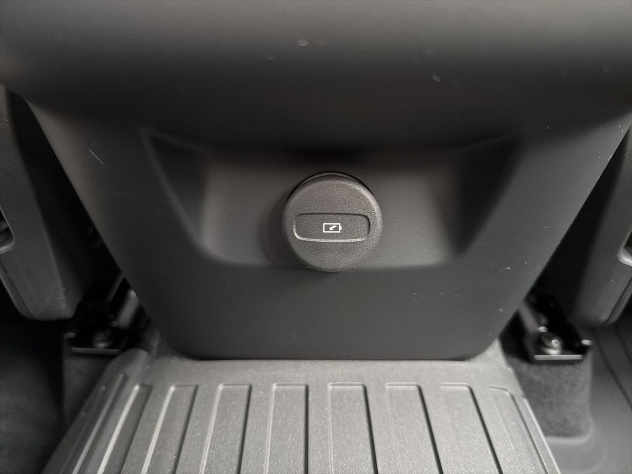 2026 Volvo XC60 B5 Plus Bend OR