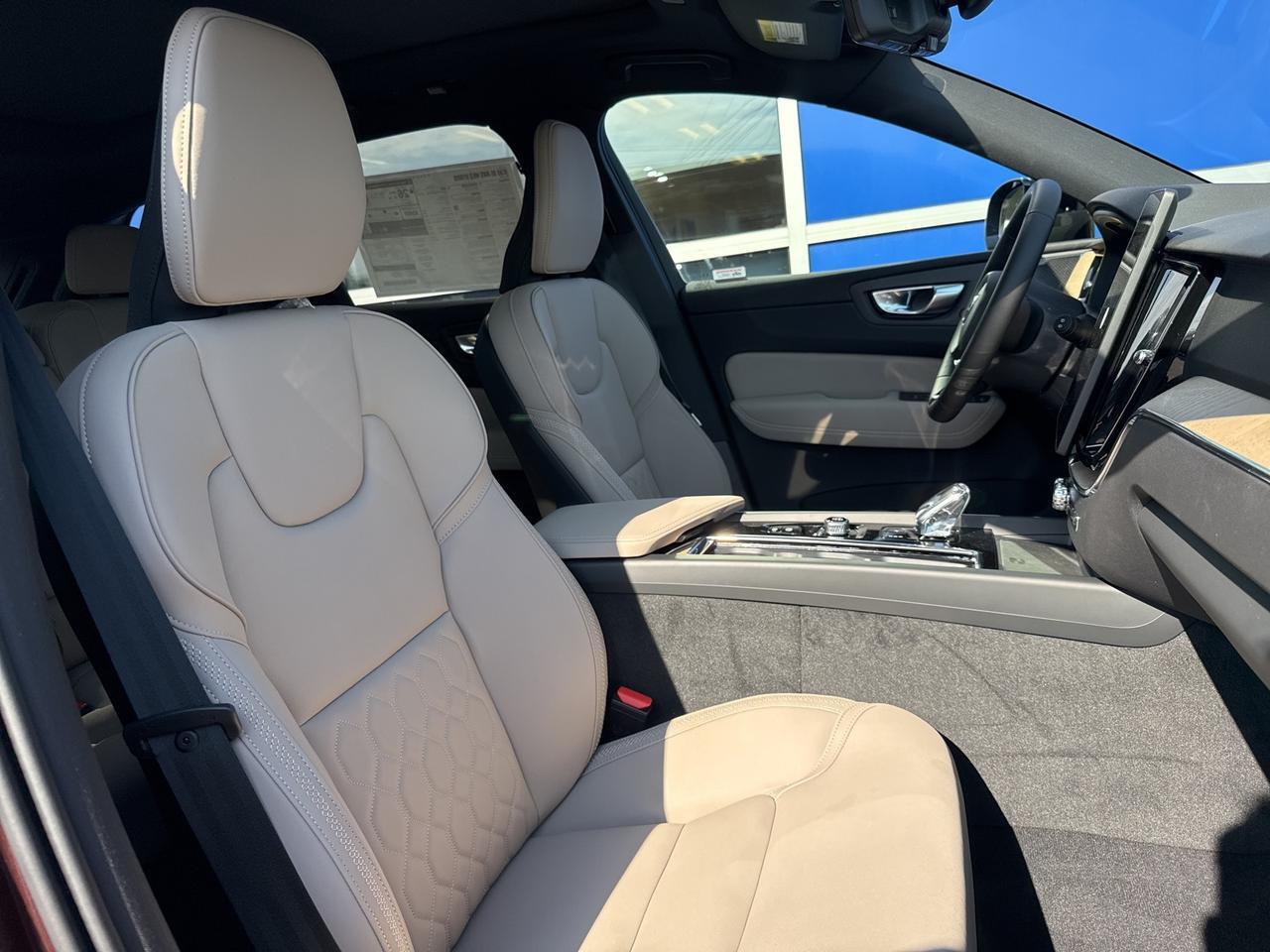 2026 Volvo XC60 B5 Plus Bend OR