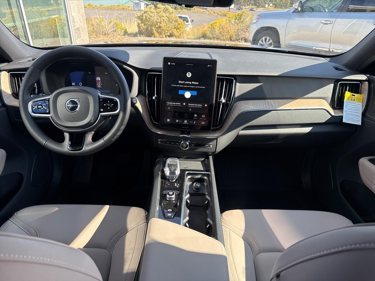 2026 Volvo XC60 B5 Plus Bend OR