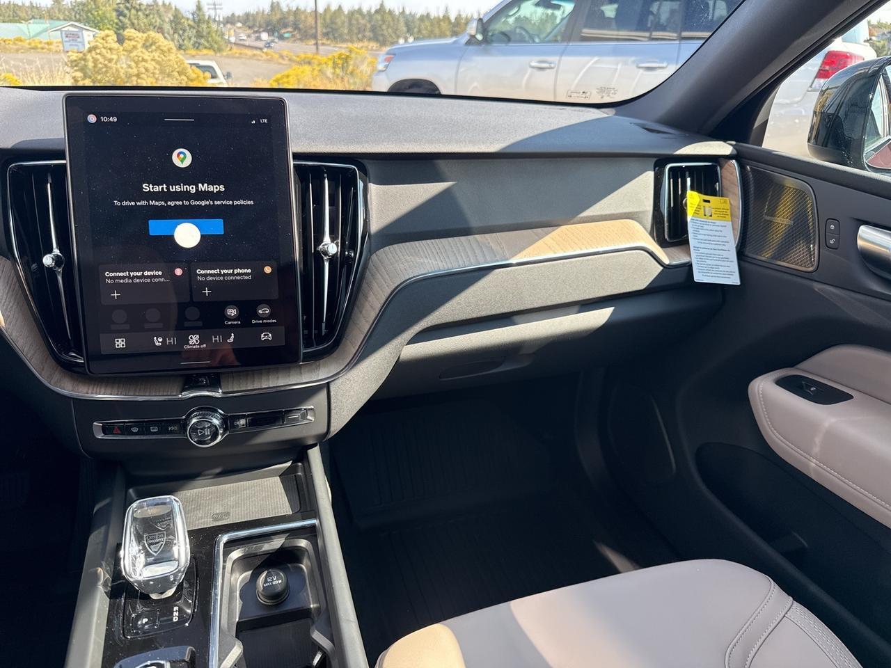 2026 Volvo XC60 B5 Plus Bend OR