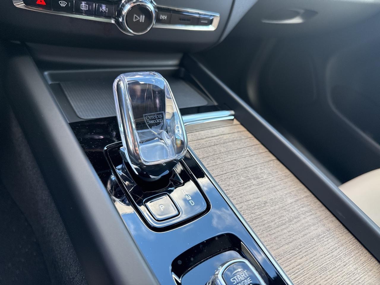 2026 Volvo XC60 B5 Plus Bend OR