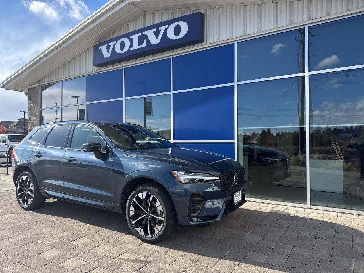 2026 Volvo XC60 B5 Plus