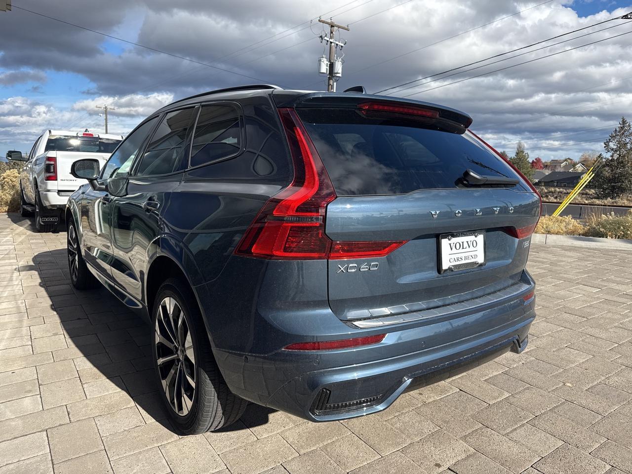 2026 Volvo XC60 B5 Plus Bend OR