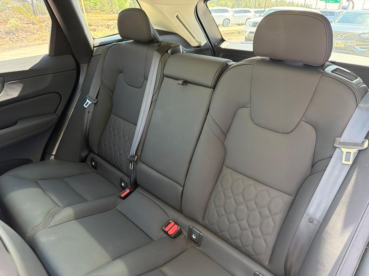 2026 Volvo XC60 B5 Plus Bend OR
