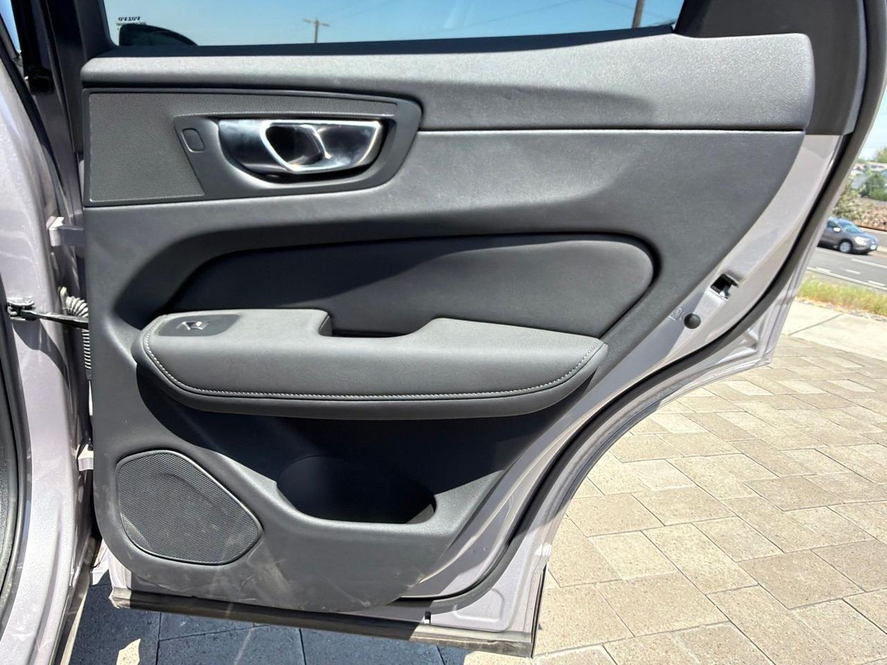 2026 Volvo XC60 B5 Plus Bend OR