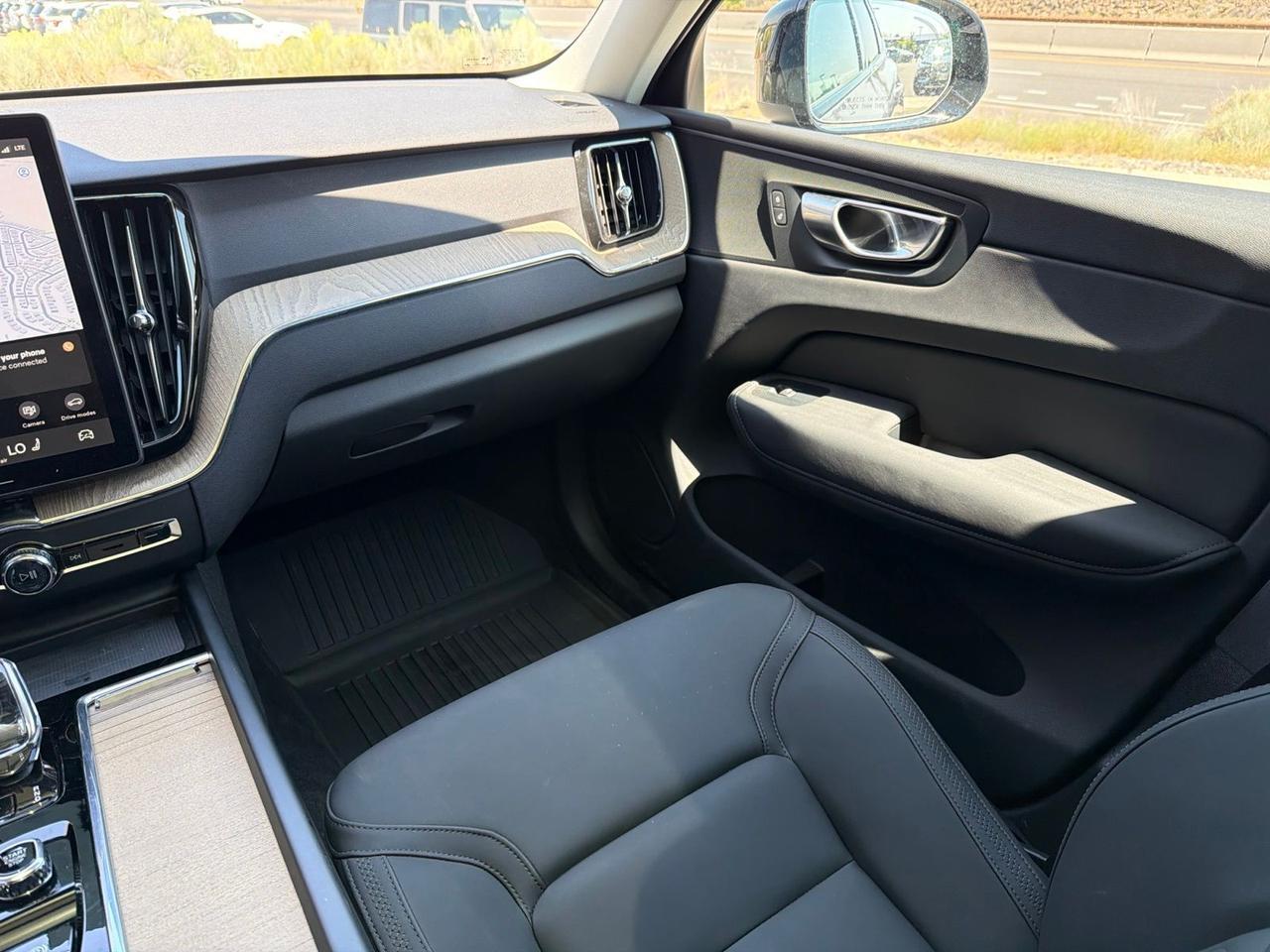 2026 Volvo XC60 B5 Plus Bend OR