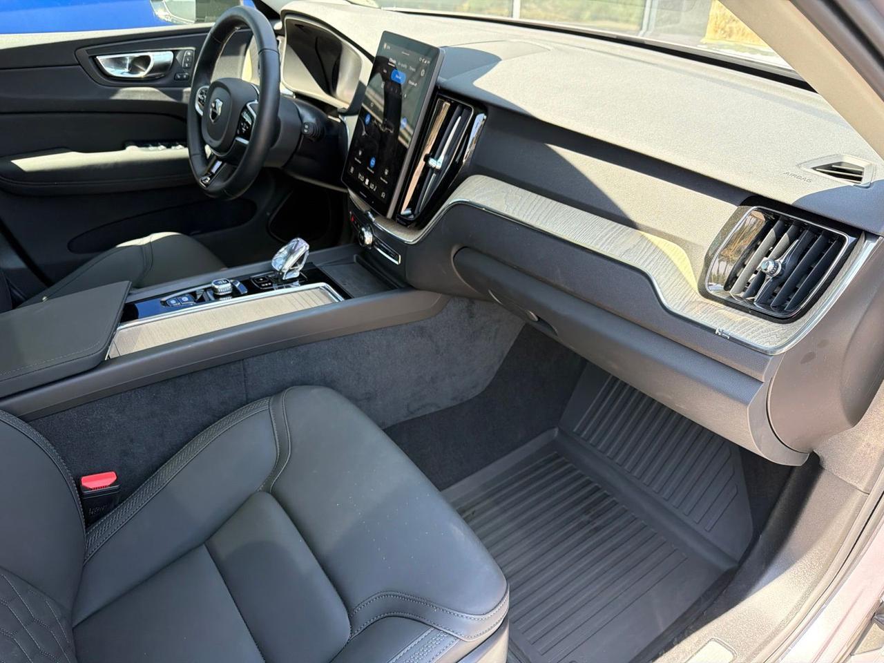 2026 Volvo XC60 B5 Plus Bend OR