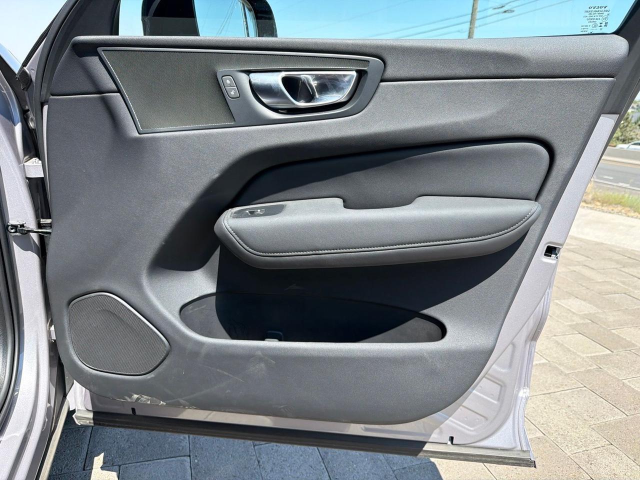 2026 Volvo XC60 B5 Plus Bend OR