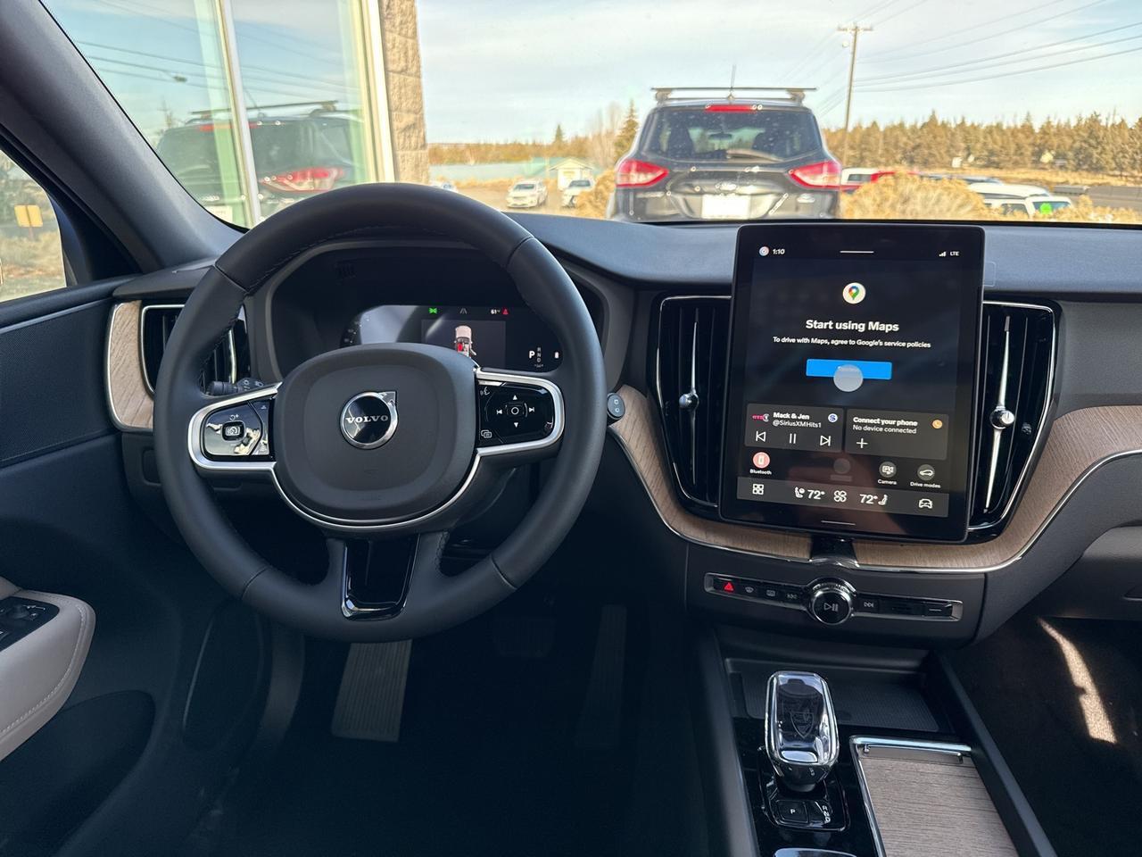 2026 Volvo XC60 B5 Plus Bend OR