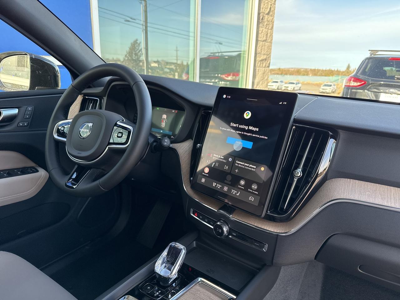 2026 Volvo XC60 B5 Plus Bend OR