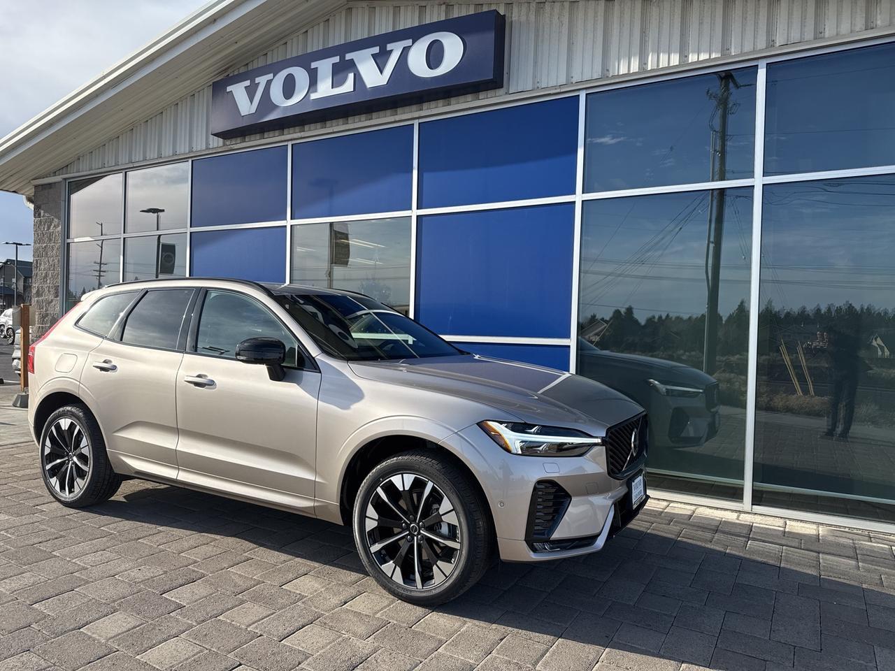 2026 Volvo XC60 B5 Plus