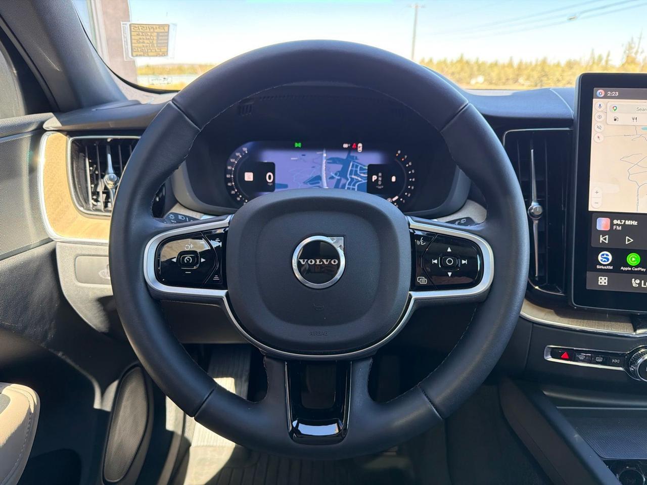 2026 Volvo XC60 B5 Plus Bend OR
