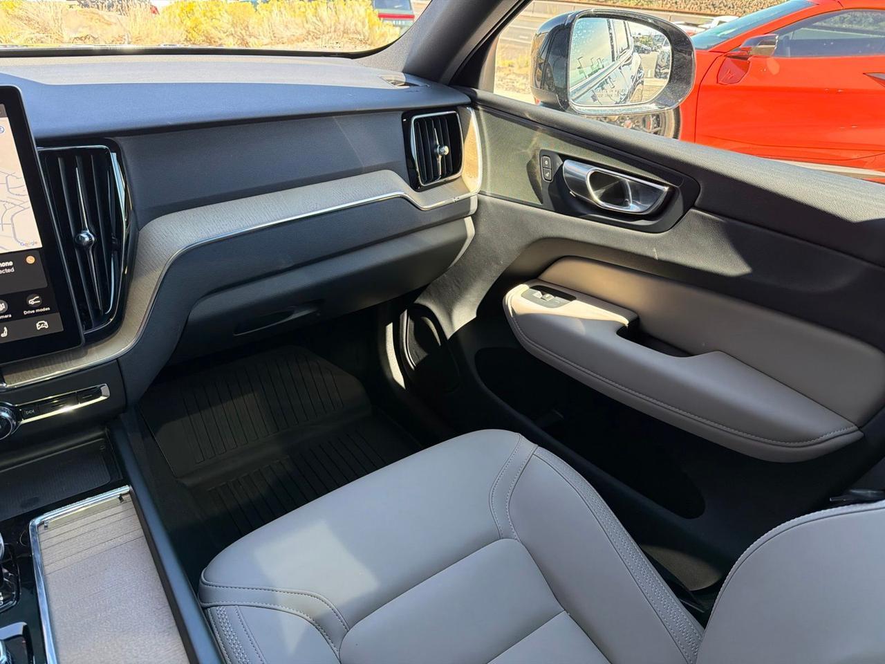 2026 Volvo XC60 B5 Plus Bend OR