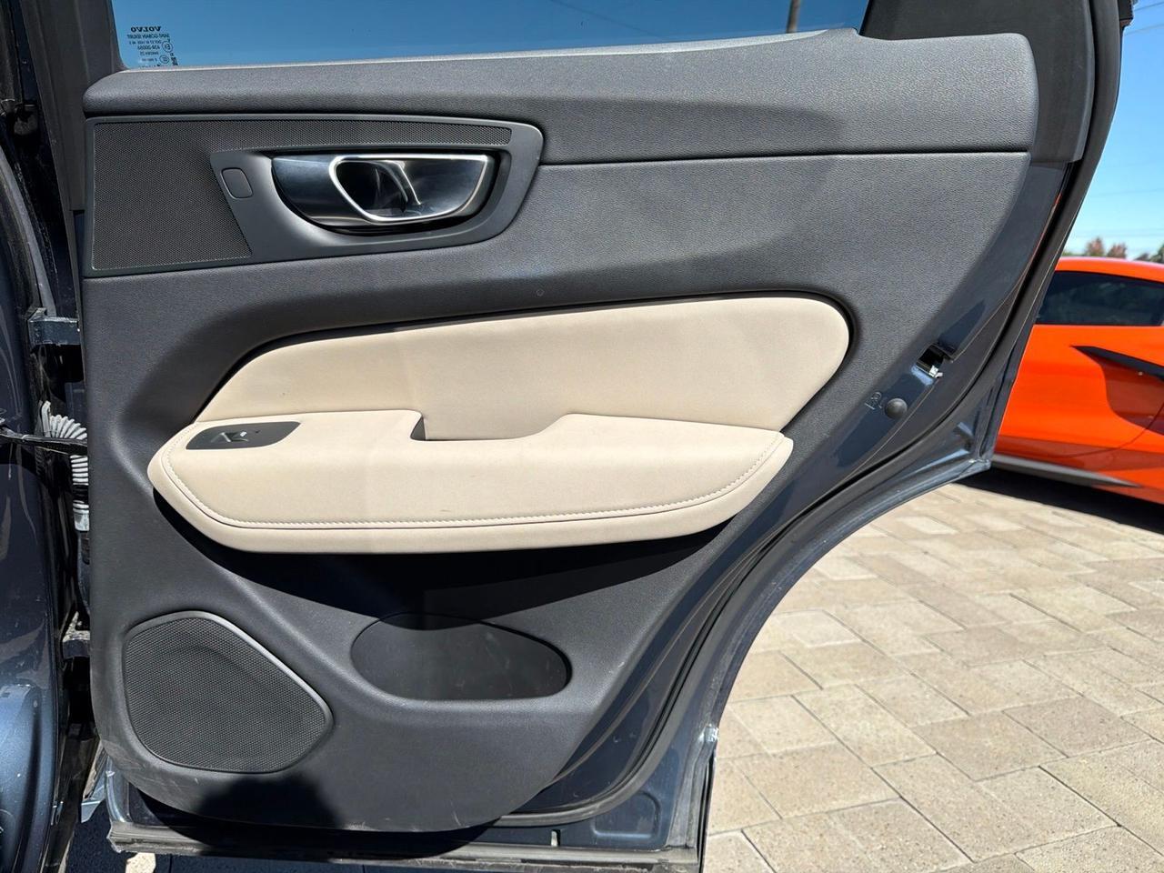 2026 Volvo XC60 B5 Plus Bend OR