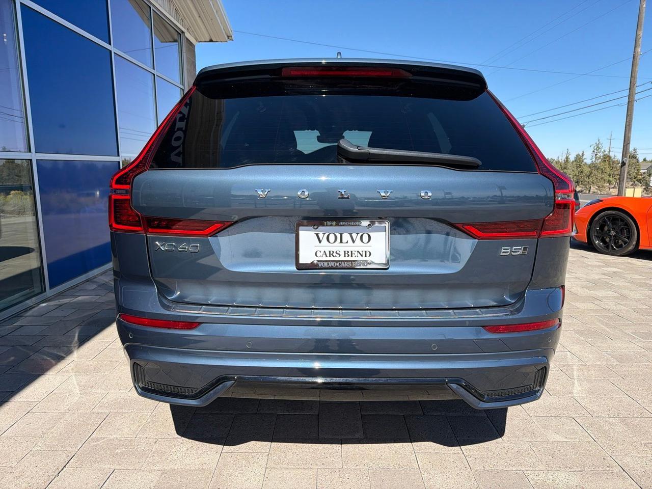 2026 Volvo XC60 B5 Plus Bend OR