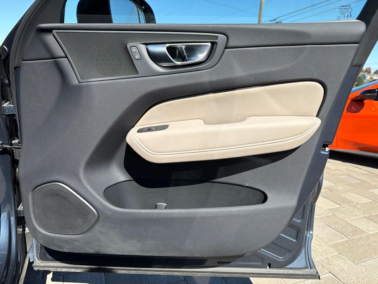 2026 Volvo XC60 B5 Plus Bend OR