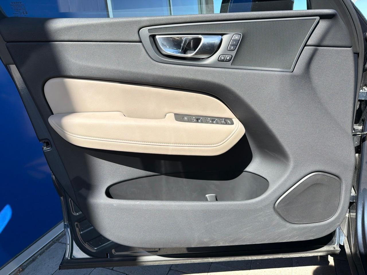 2026 Volvo XC60 B5 Plus Bend OR