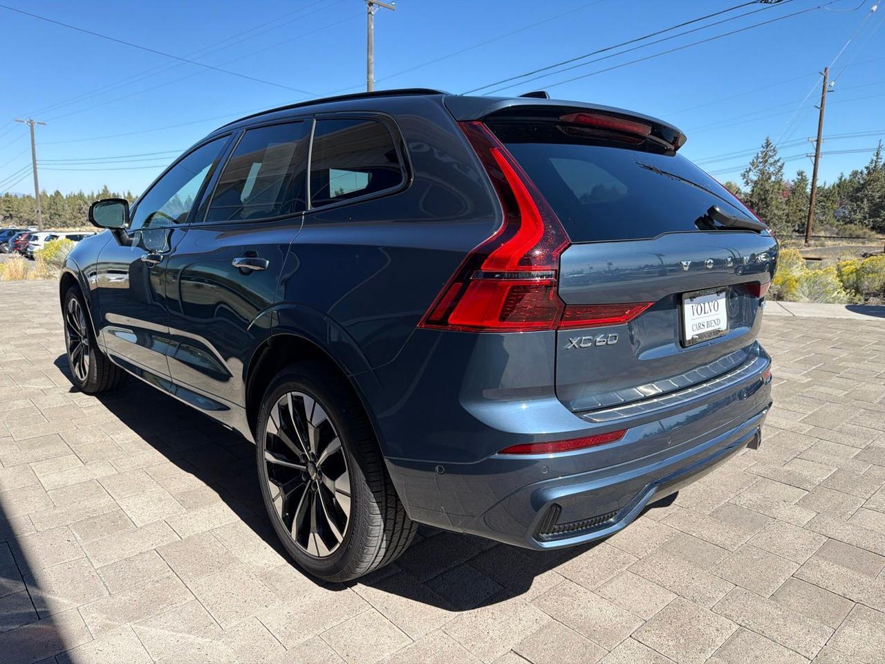 2026 Volvo XC60 B5 Plus Bend OR