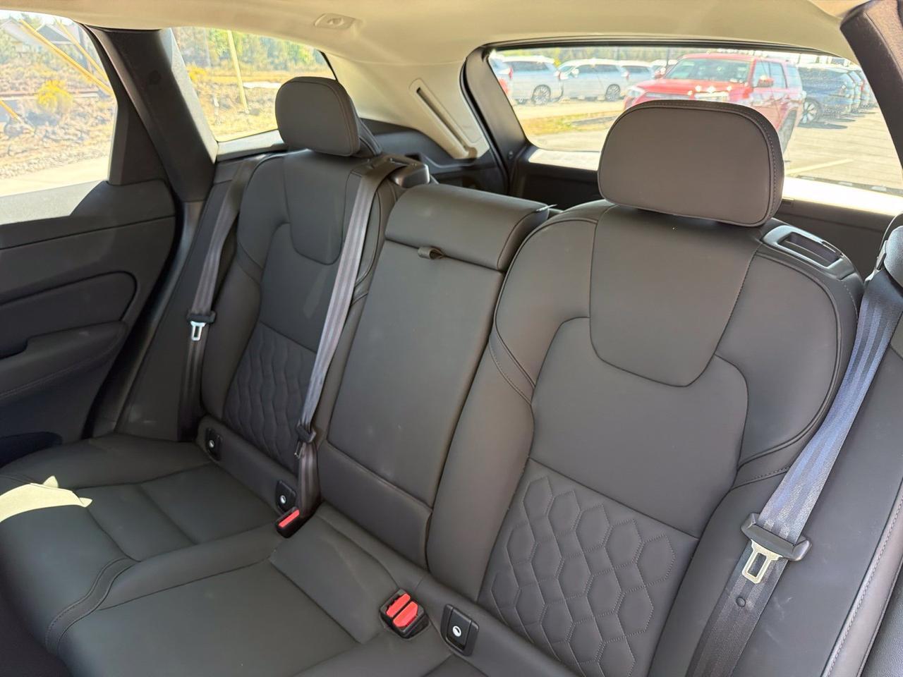 2026 Volvo XC60 B5 Plus Bend OR