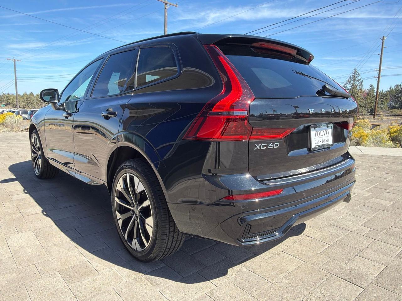 2026 Volvo XC60 B5 Plus Bend OR