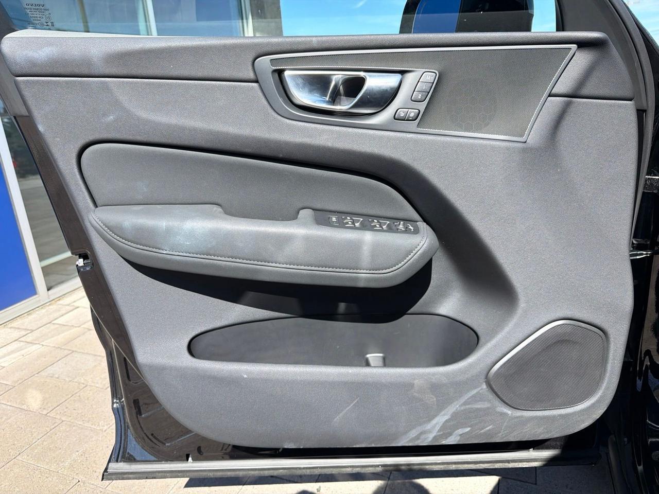 2026 Volvo XC60 B5 Plus Bend OR