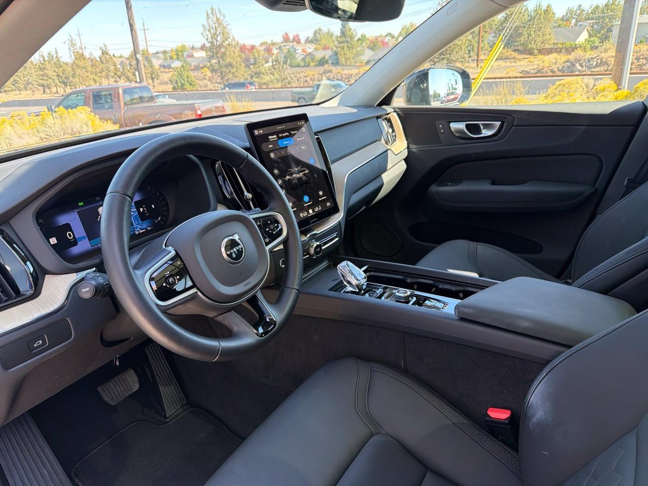 2026 Volvo XC60 B5 Plus Bend OR