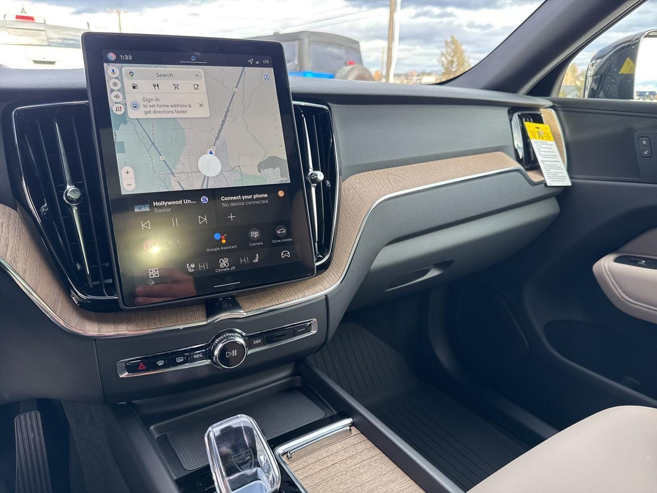 2026 Volvo XC60 B5 Plus Bend OR