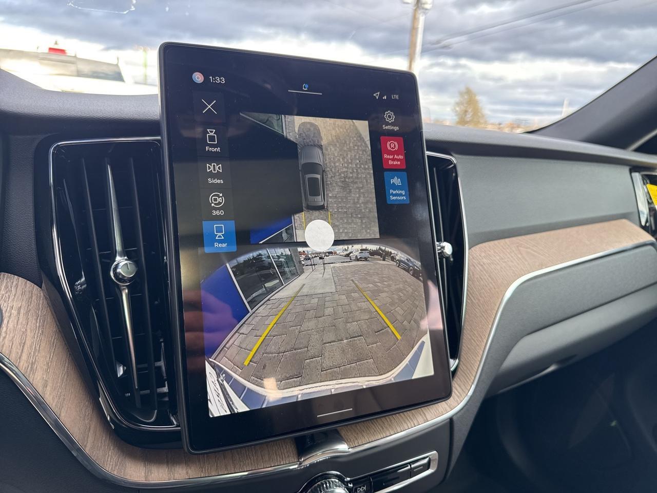 2026 Volvo XC60 B5 Plus Bend OR