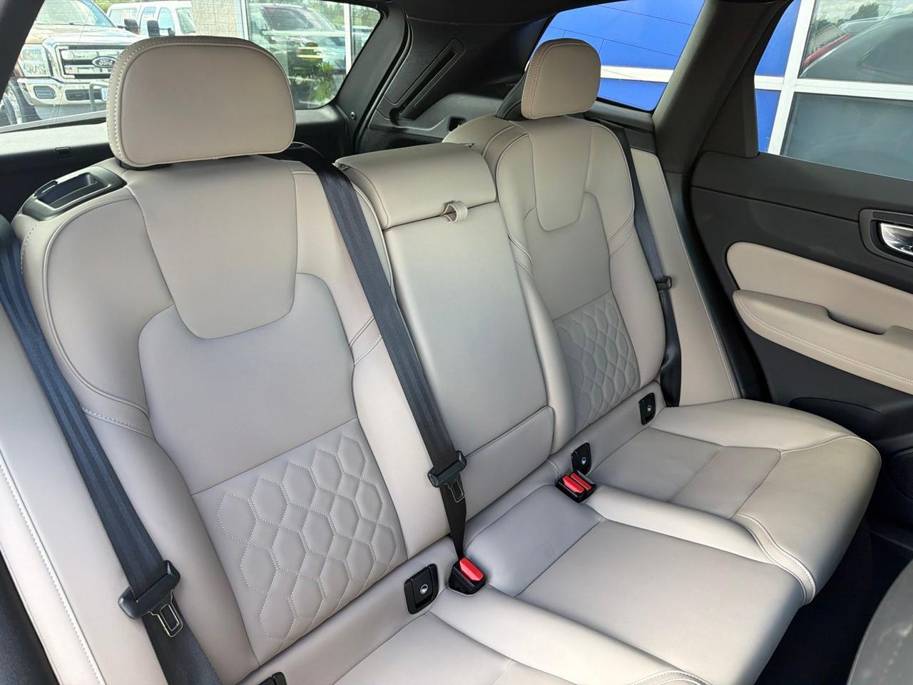 2026 Volvo XC60 B5 Plus Bend OR