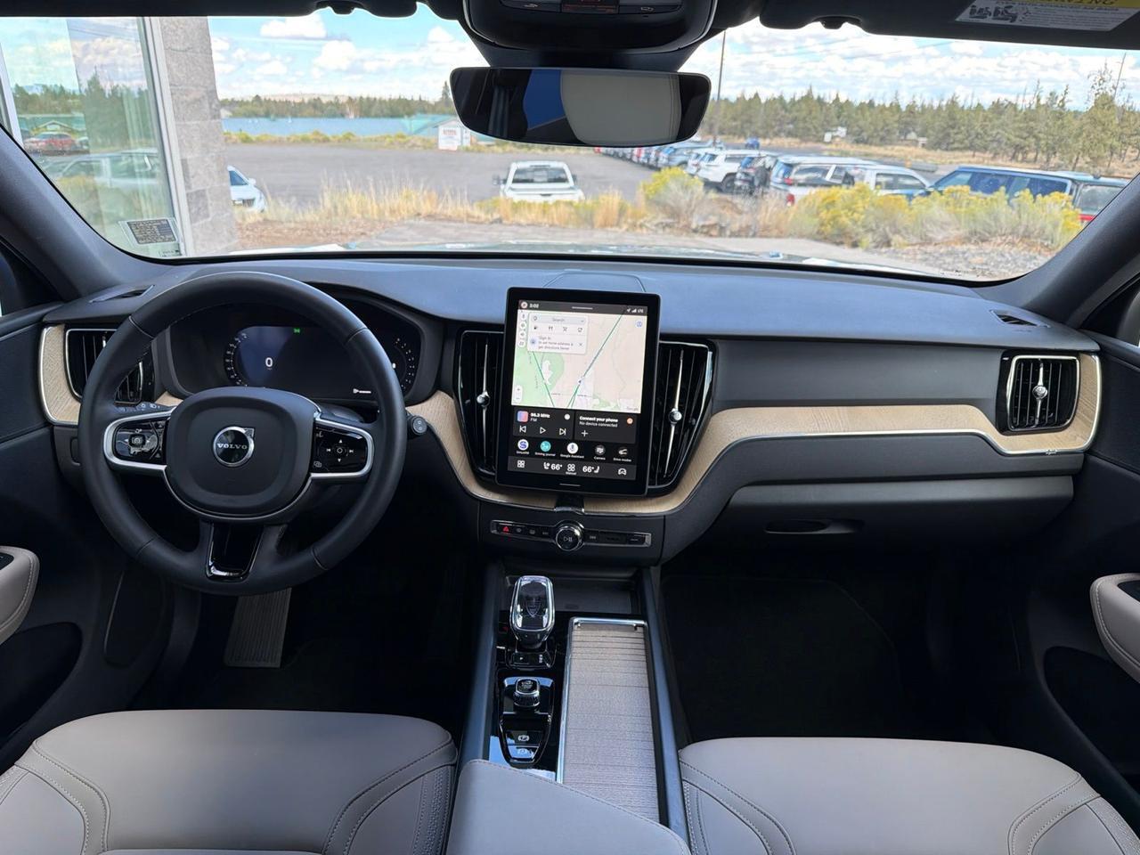 2026 Volvo XC60 B5 Plus Bend OR