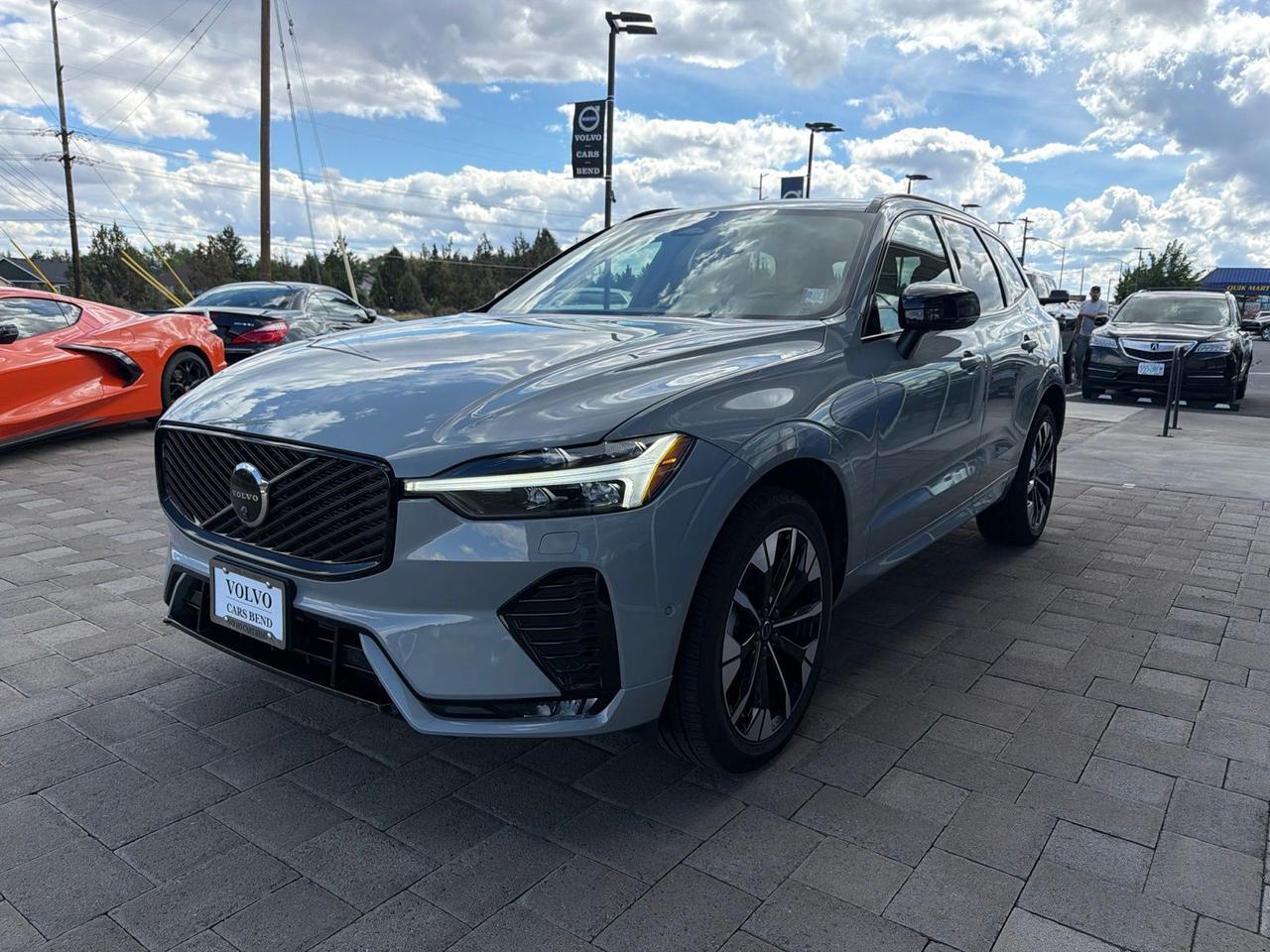 2026 Volvo XC60 B5 Plus Bend OR