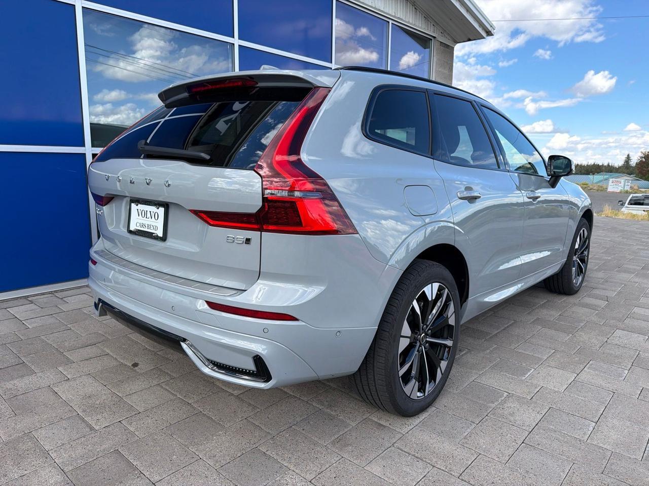 2026 Volvo XC60 B5 Plus Bend OR